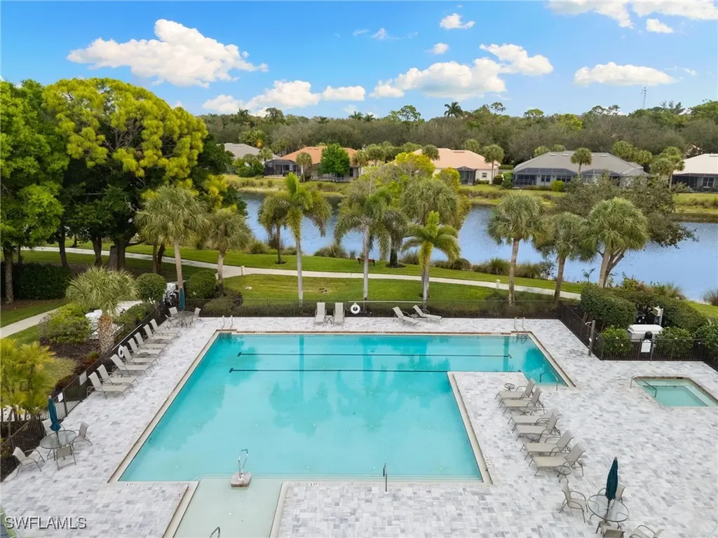 6737 Autumn Woods Boulevard Naples FL 34109