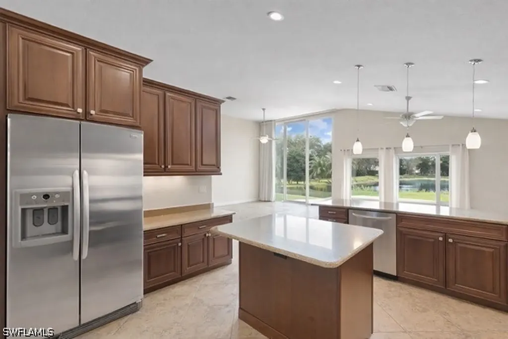 6737 Autumn Woods Boulevard Naples FL 34109