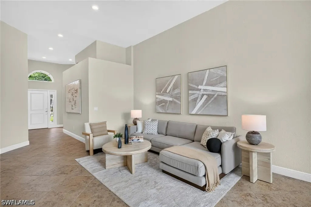 6737 Autumn Woods Boulevard Naples FL 34109