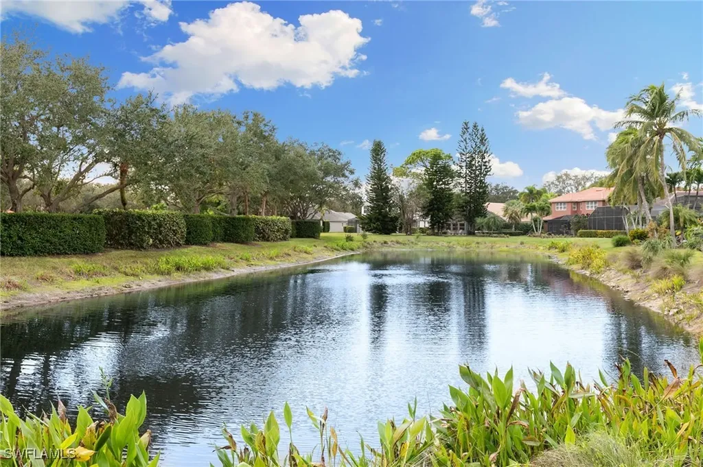 6737 Autumn Woods Boulevard Naples FL 34109