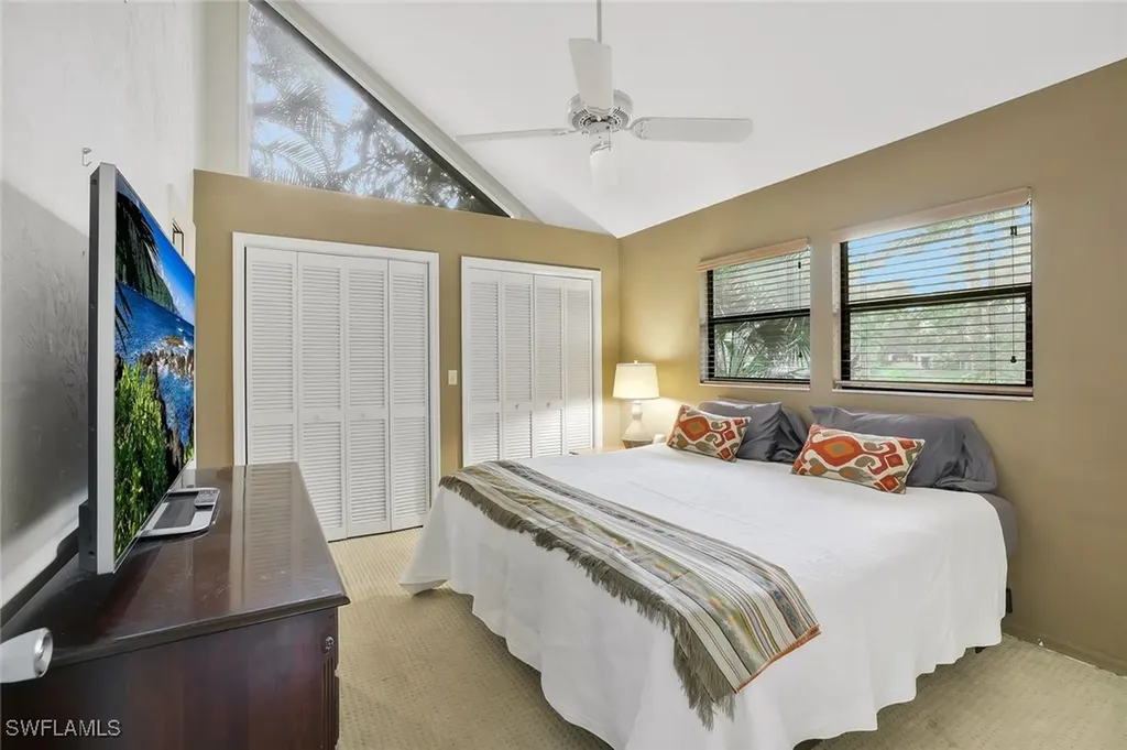 1329 Solana Road Naples FL 34103