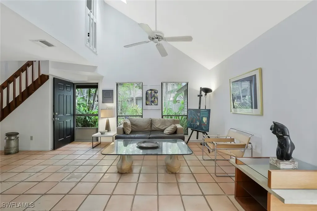 1329 Solana Road Naples FL 34103