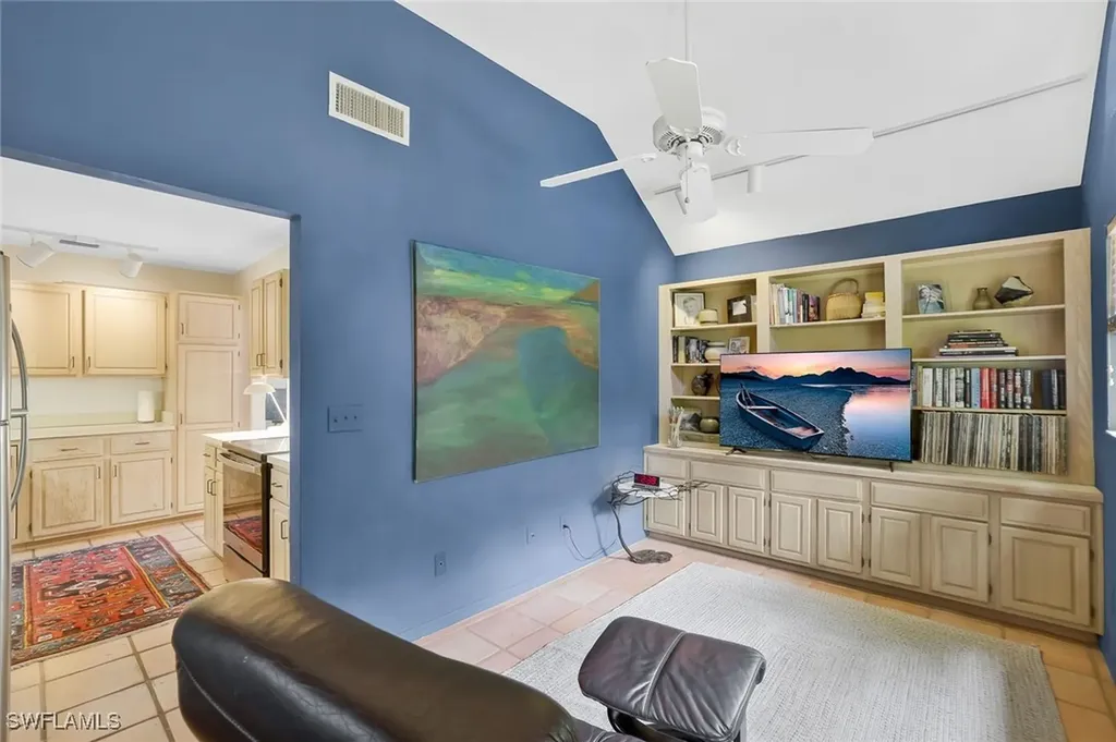 1329 Solana Road Naples FL 34103