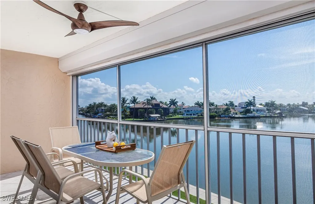 10682 Gulf Shore Drive Naples FL 34108