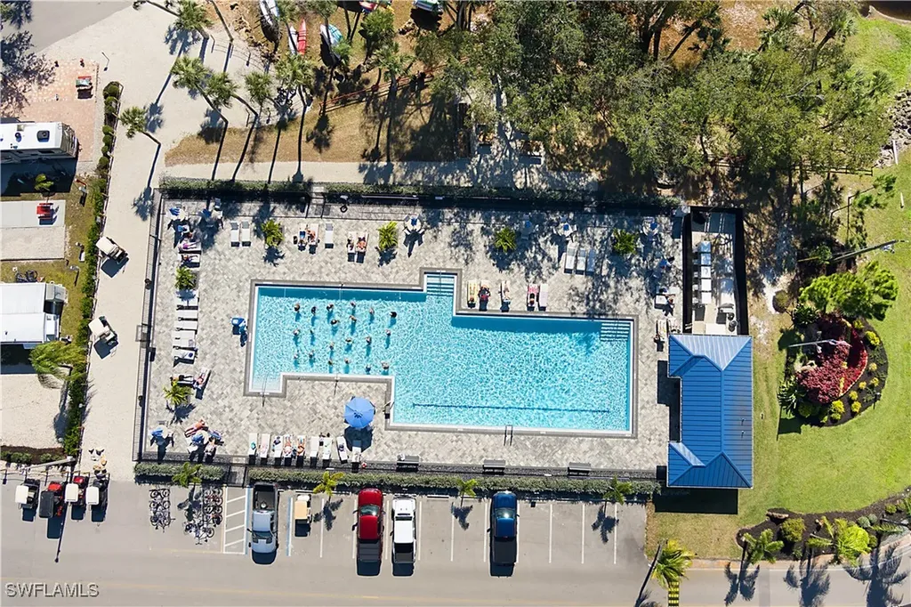 27355 Rue Viauv Avenue Bonita Springs FL 34135