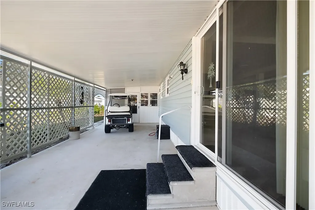 27355 Rue Viauv Avenue Bonita Springs FL 34135