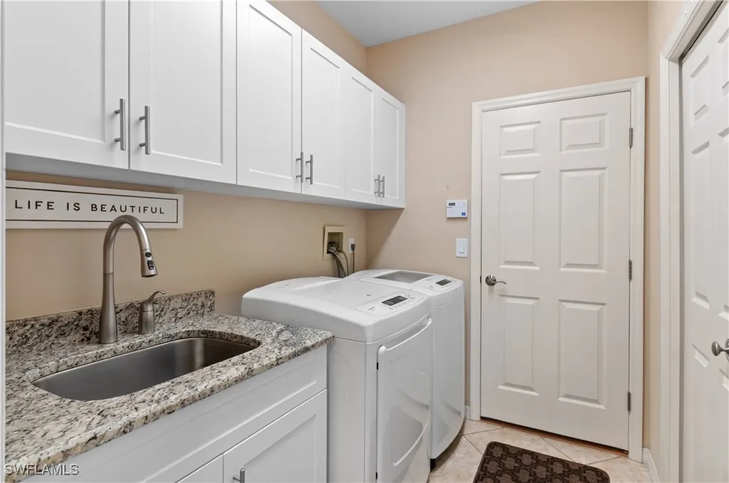 28491 Rochester Court Bonita Springs FL 34135