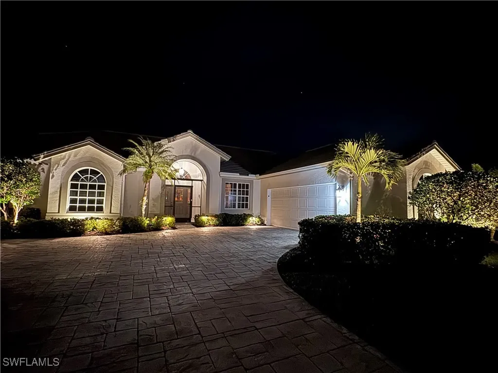 28491 Rochester Court Bonita Springs FL 34135