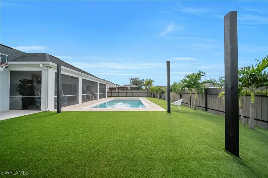 1140 NW 19th Place Cape Coral FL 33993