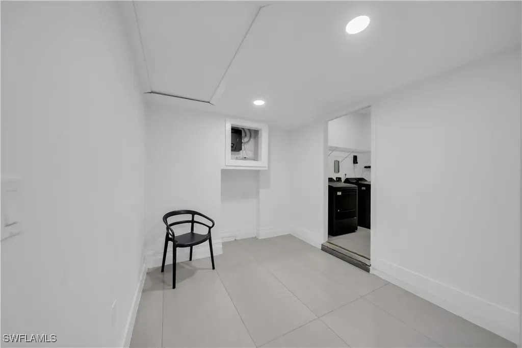 1140 NW 19th Place Cape Coral FL 33993