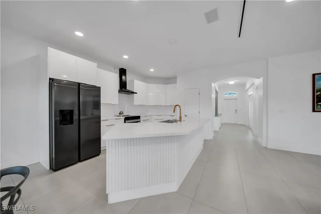 1140 NW 19th Place Cape Coral FL 33993