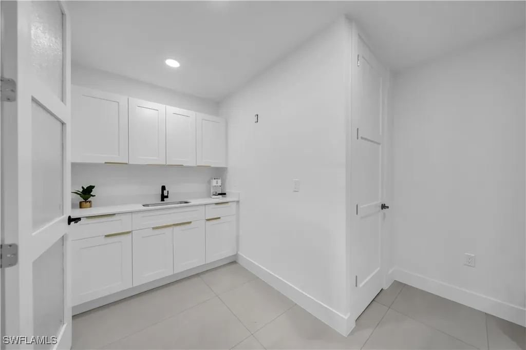 1140 NW 19th Place Cape Coral FL 33993