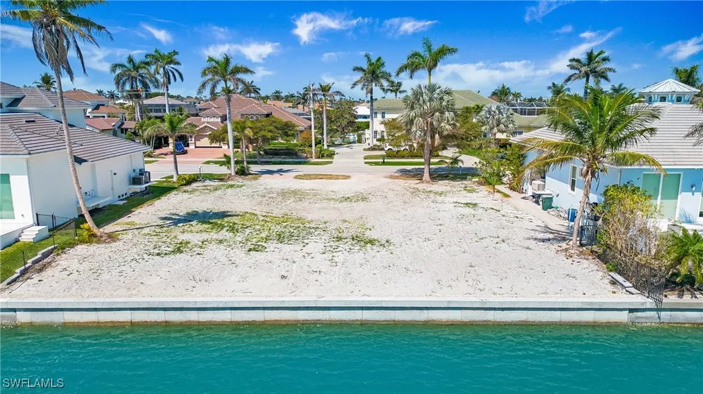 1293 Winterberry Drive Marco Island FL 34145
