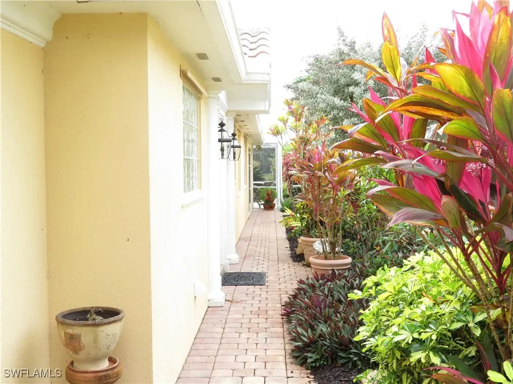 3732 Exuma Way Naples FL 34119
