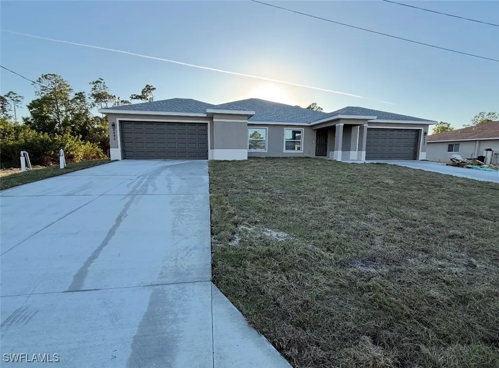 4885-4887 28th Street SW Lehigh Acres FL 33973