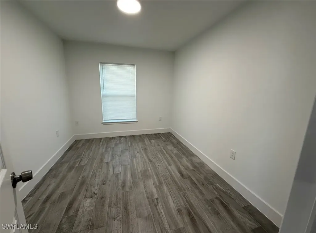 4885-4887 28th Street SW Lehigh Acres FL 33973