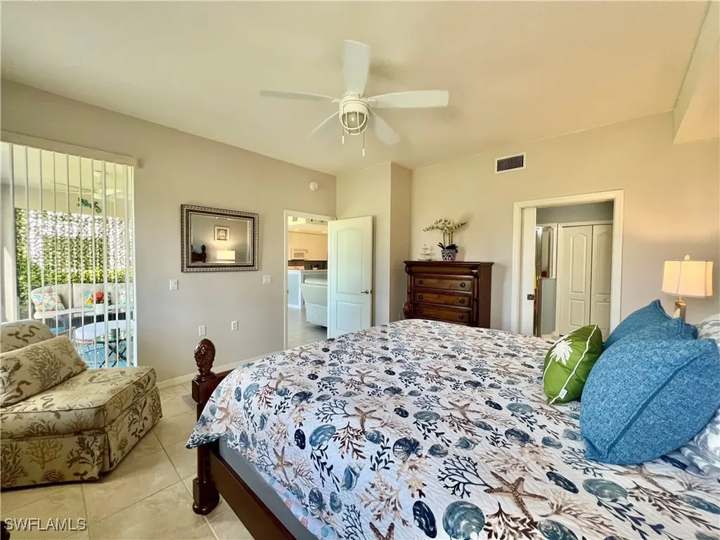 1945 Crestview Way Naples FL 34119