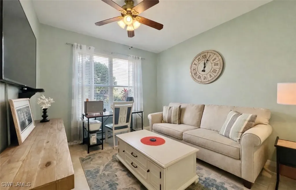 1945 Crestview Way Naples FL 34119