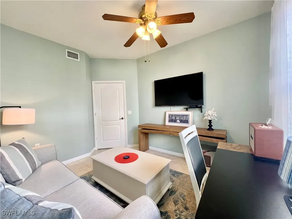 1945 Crestview Way Naples FL 34119