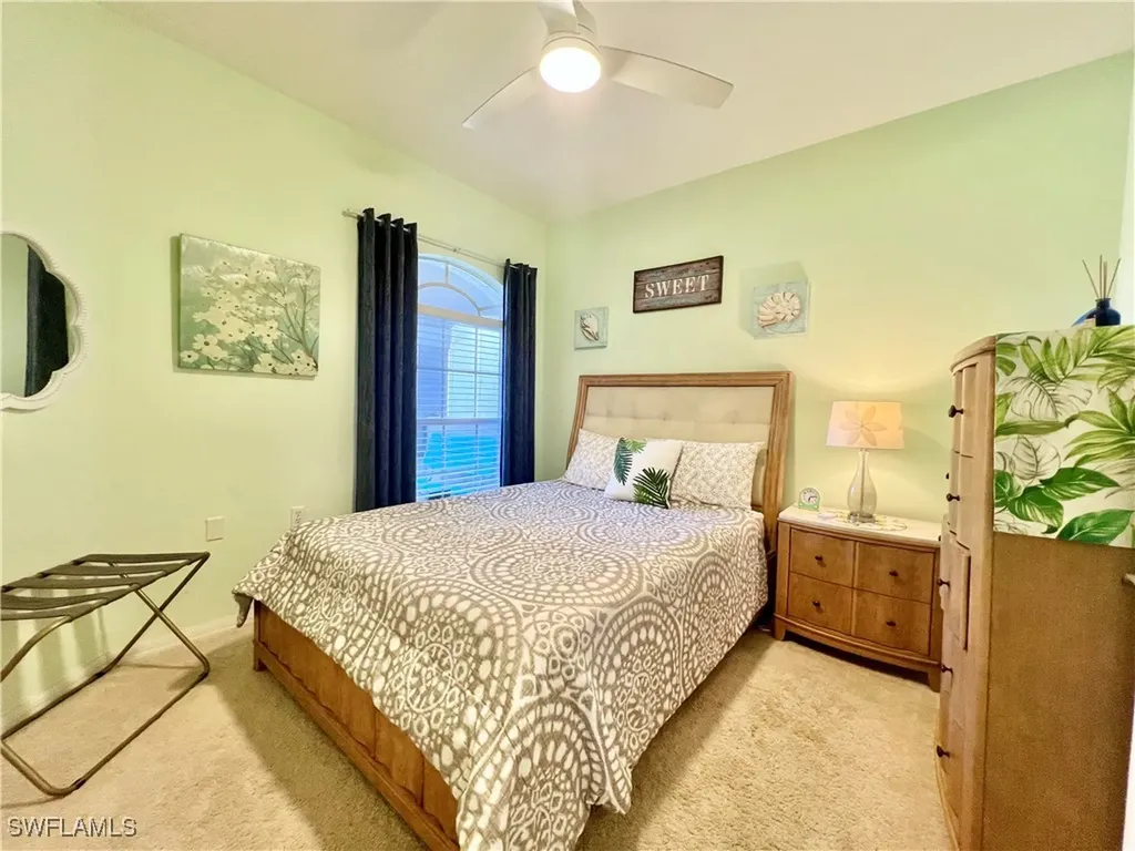 1945 Crestview Way Naples FL 34119