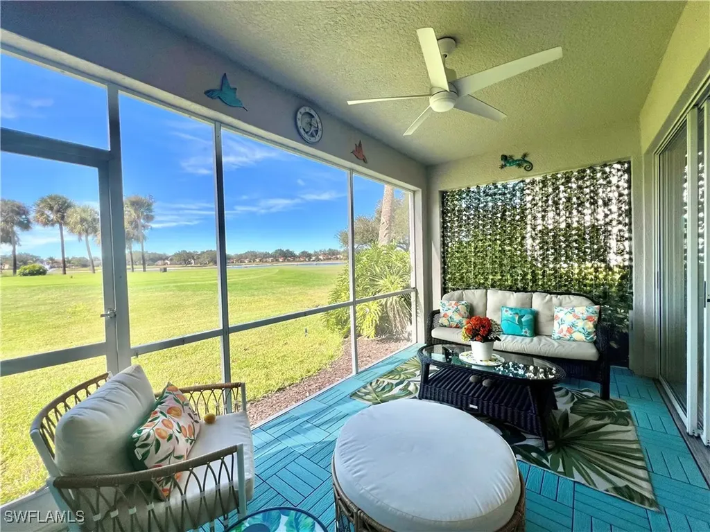 1945 Crestview Way Naples FL 34119