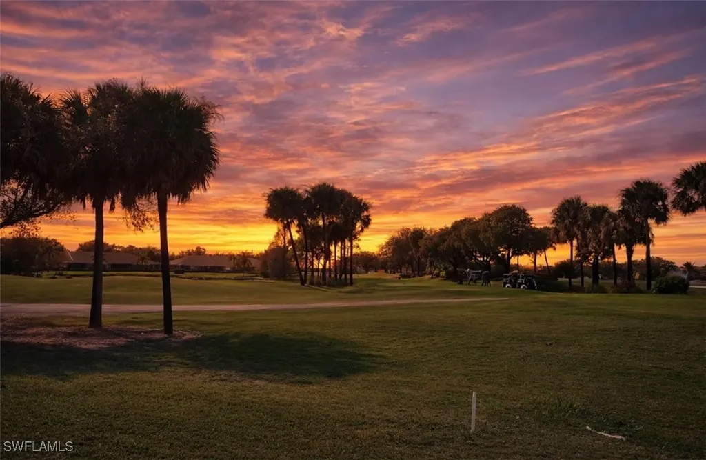 1945 Crestview Way Naples FL 34119