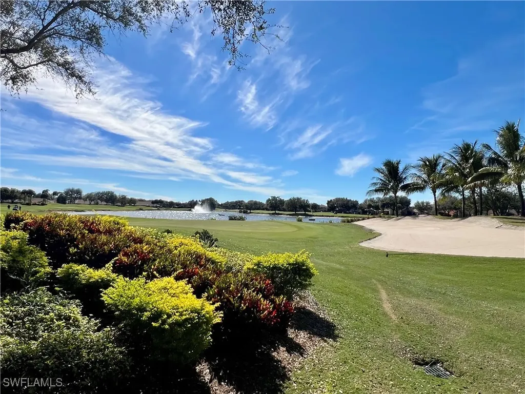 1945 Crestview Way Naples FL 34119