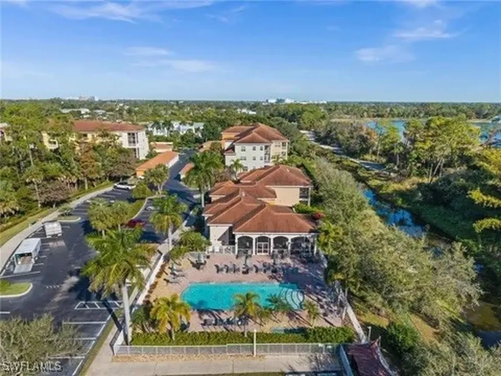 4510 Botanical Place Circle Naples FL 34112