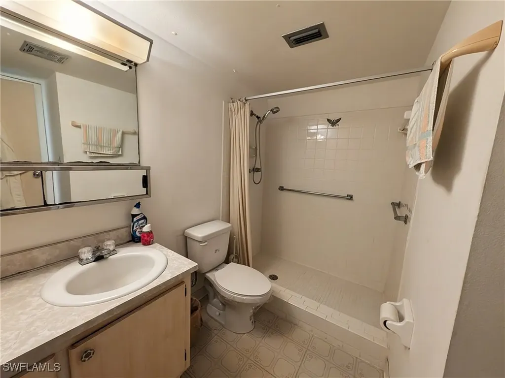 3150 Binnacle Drive Naples FL 34103