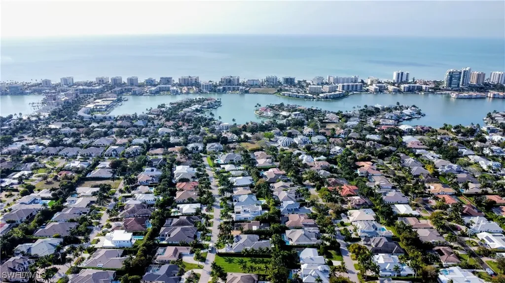 3150 Binnacle Drive Naples FL 34103