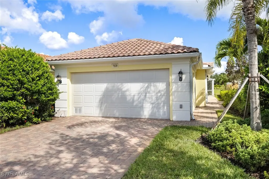7539 Novara Court Naples FL 34114
