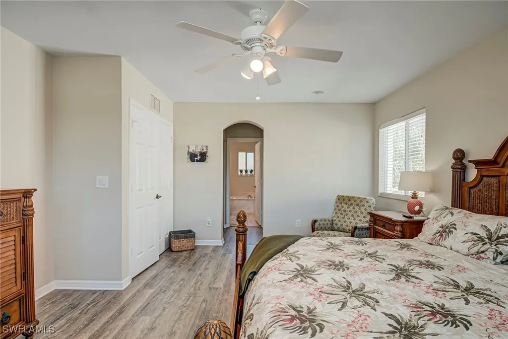 1897 Par Drive Naples FL 34120