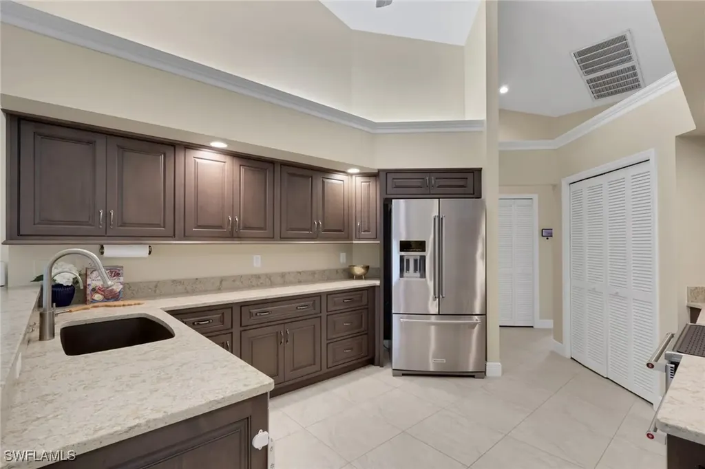744 Belville Boulevard Naples FL 34104