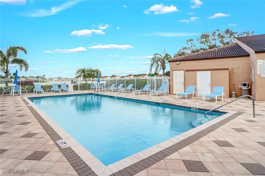 744 Belville Boulevard Naples FL 34104