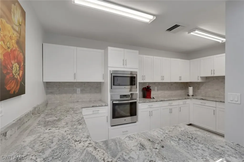 744 Belville Boulevard Naples FL 34104