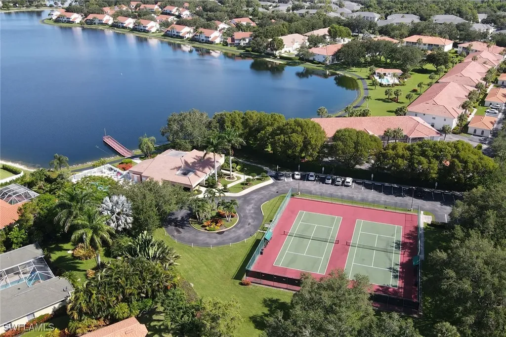 744 Belville Boulevard Naples FL 34104