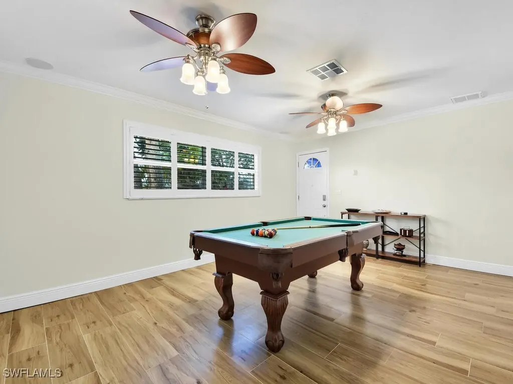 637 103rd Avenue N Naples FL 34108