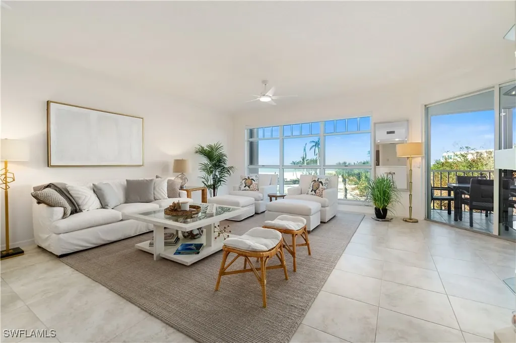 Bonita Springs FL, 260 Barefoot Beach Boulevard, Unit 202