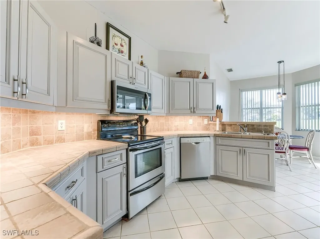 8529 Fairway Bend Drive Estero FL 33967