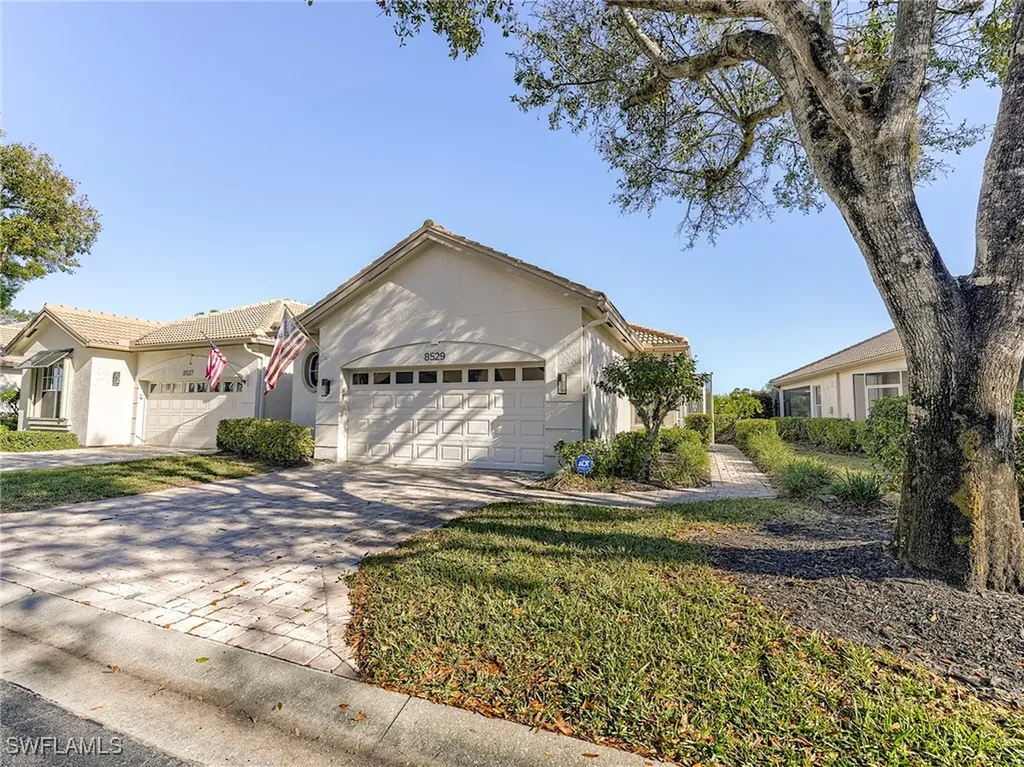 8529 Fairway Bend Drive Estero FL 33967
