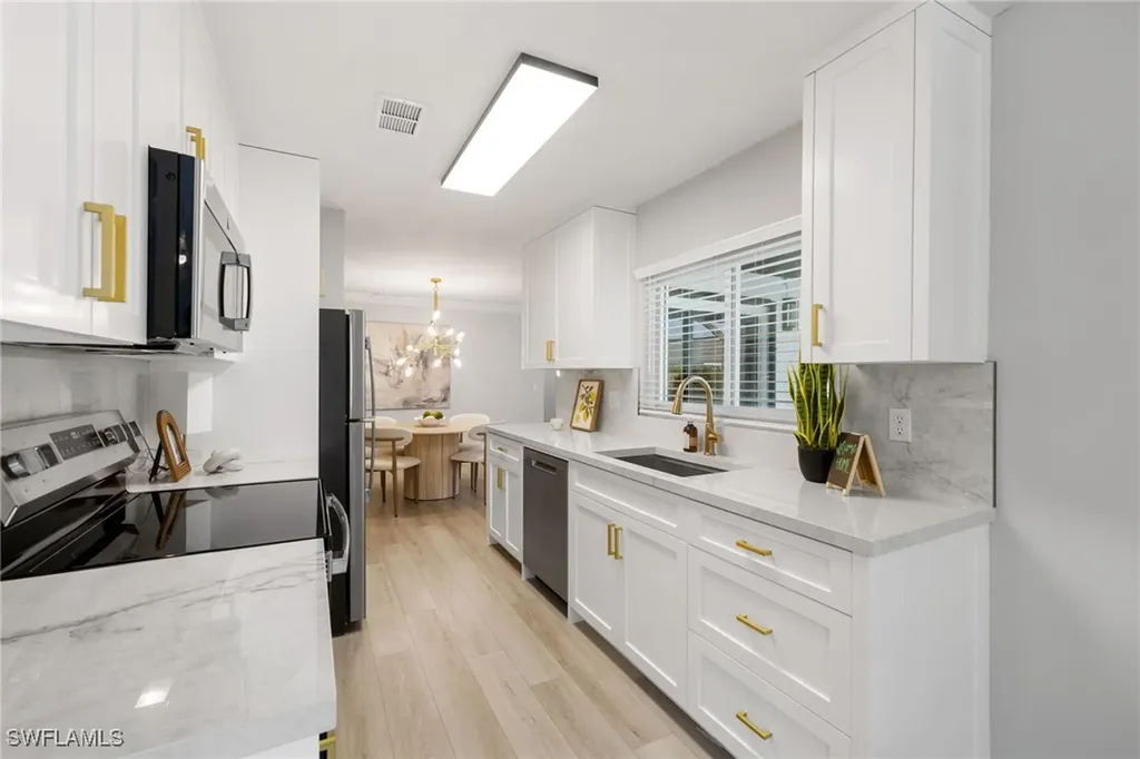1196 Westlake Boulevard Naples FL 34103
