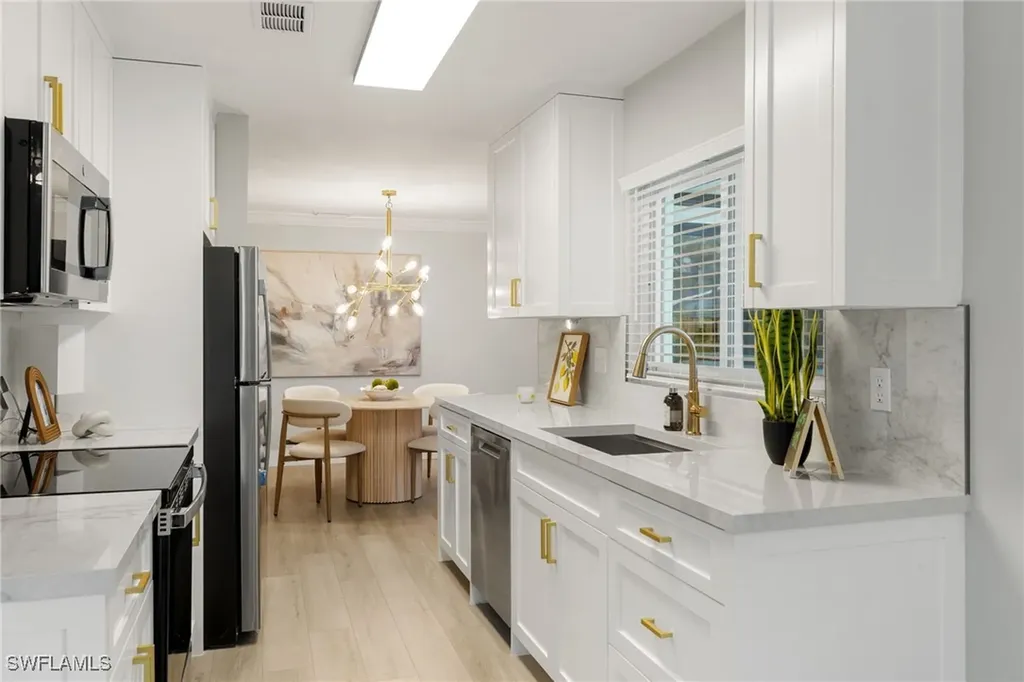 1196 Westlake Boulevard Naples FL 34103