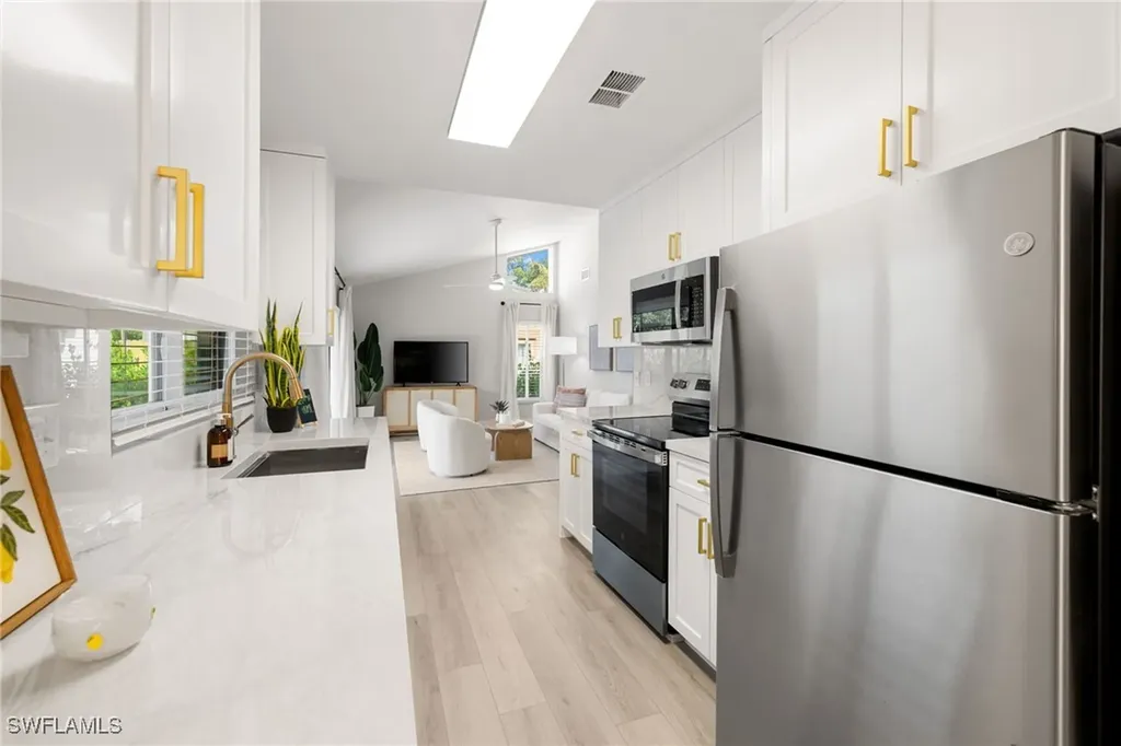 1196 Westlake Boulevard Naples FL 34103