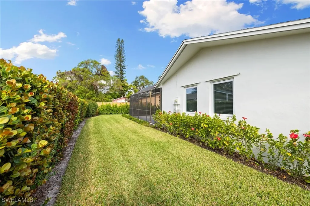 1196 Westlake Boulevard Naples FL 34103