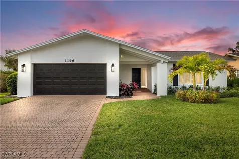 1196 Westlake Boulevard Naples FL 34103