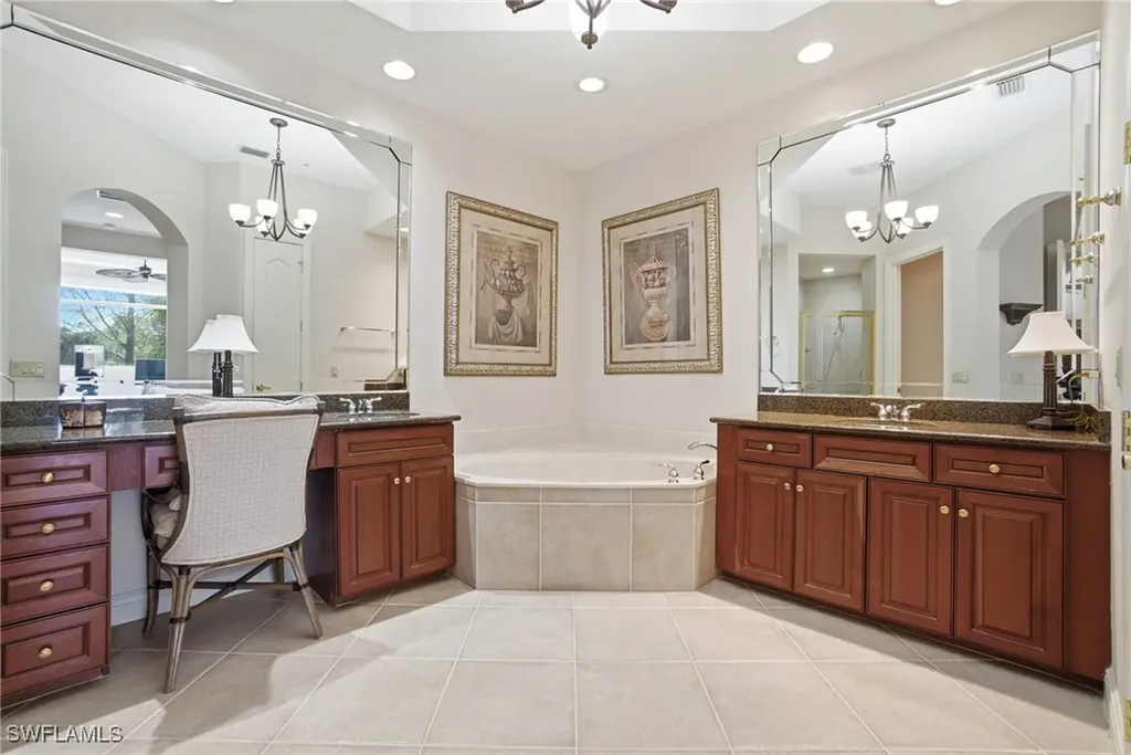 15520 Monterosso Lane Naples FL 34110