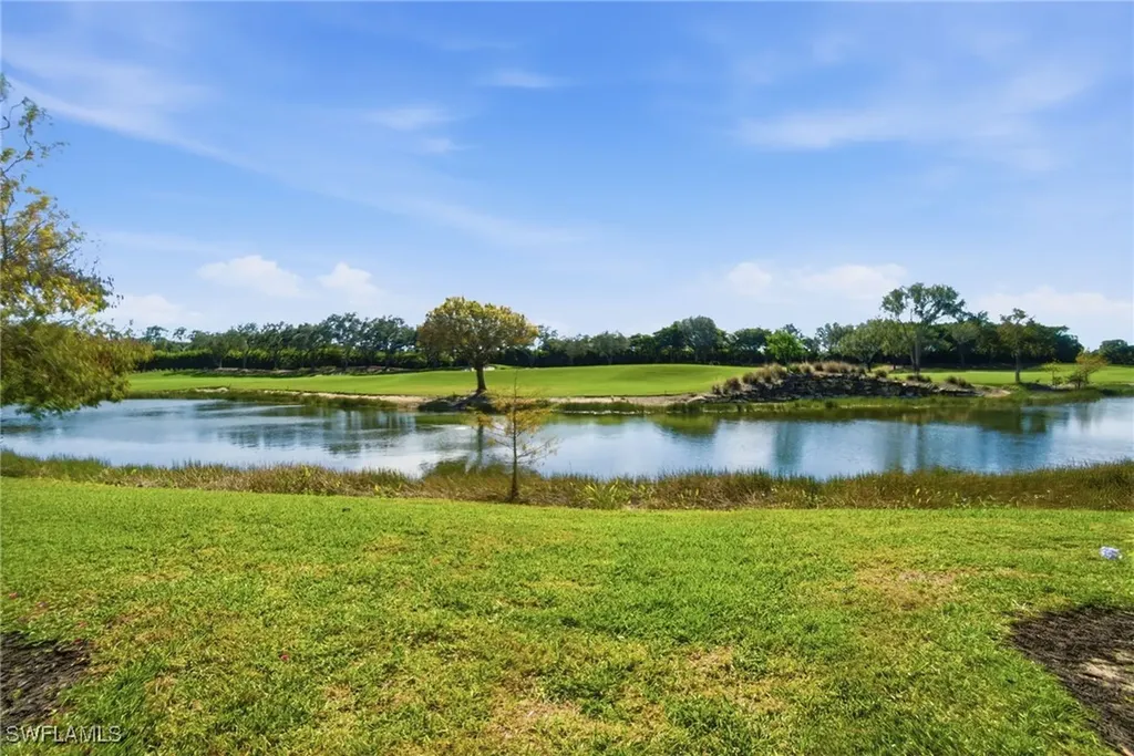 15520 Monterosso Lane Naples FL 34110