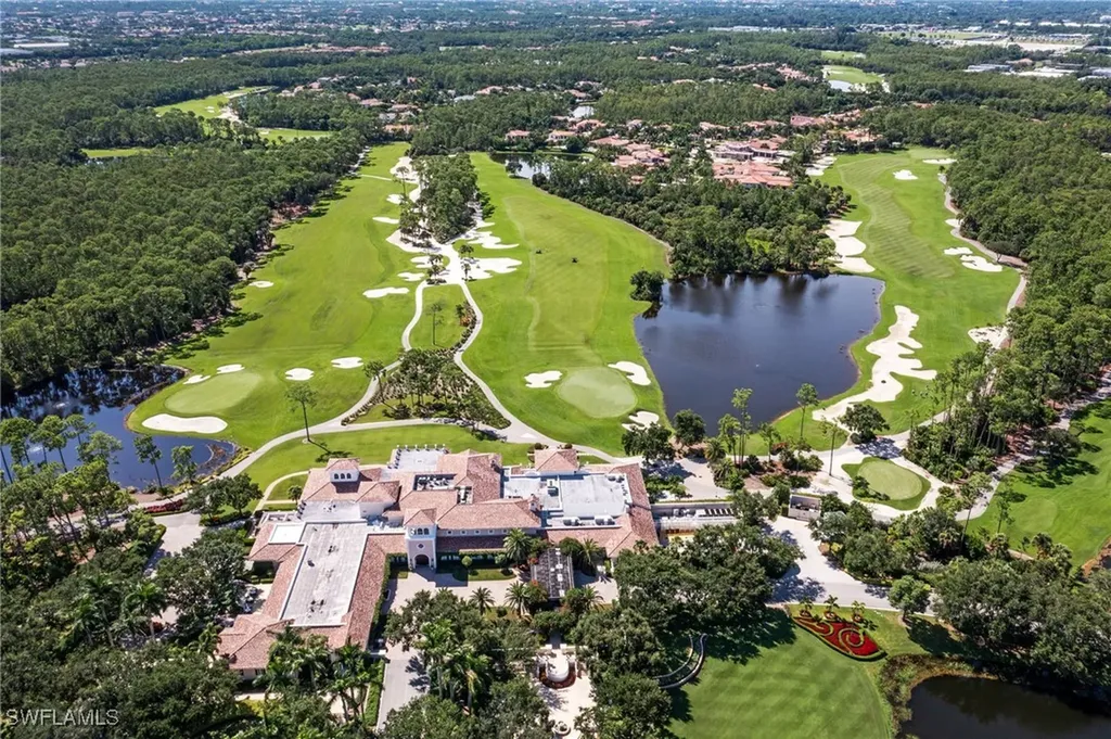 15520 Monterosso Lane Naples FL 34110