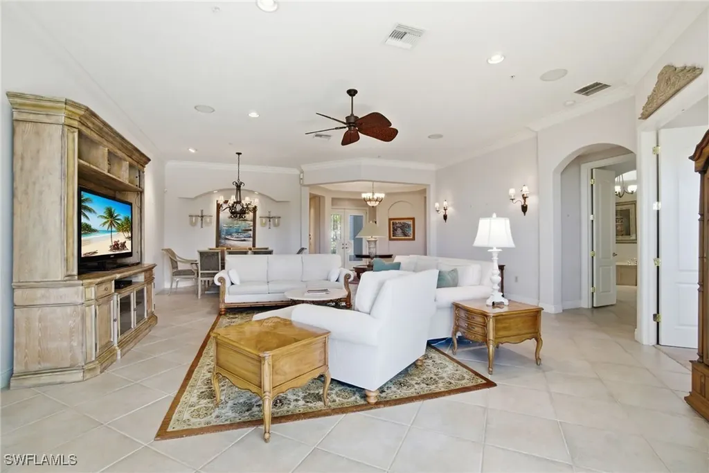 15520 Monterosso Lane Naples FL 34110
