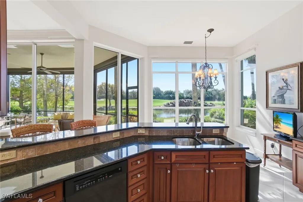 15520 Monterosso Lane Naples FL 34110
